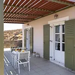 Villa Stelios-korina With Pool And Stunning View In Syros Posidonia
