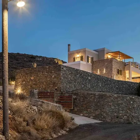 Villa Stelios-korina With Pool And Stunning View In Syros Posidonia *