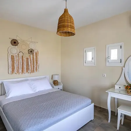 Villa Stelios-korina With Pool And Stunning View In Syros Posidonia Posidhonía