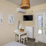 Villa Stelios-korina With Pool And Stunning View In Syros Posidonia Posidhonía