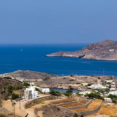 Villa Stelios-korina With Pool And Stunning View In Syros Posidonia