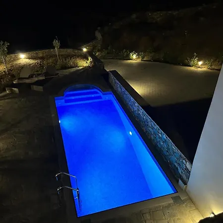 Stelios-korina With Pool And Stunning View In Syros Posidonia ヴィラ
