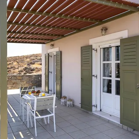 Вилла Stelios-korina With Pool And Stunning View In Syros Posidonia